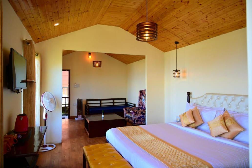 Aamod Resorts Dalhousie ! Luxury Cottage Resort Экстерьер фото