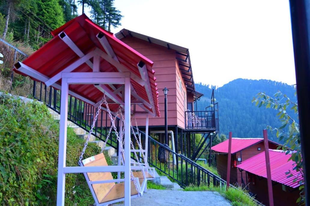 Aamod Resorts Dalhousie ! Luxury Cottage Resort Экстерьер фото